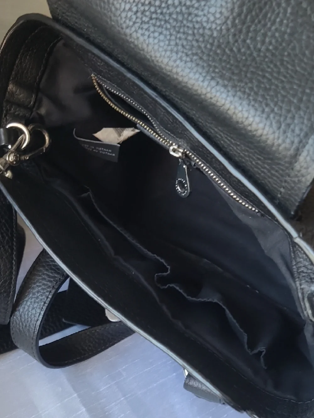 Marc by Marc Jacobs Black Pebbled Leather Satchel - Picture 9 of 13